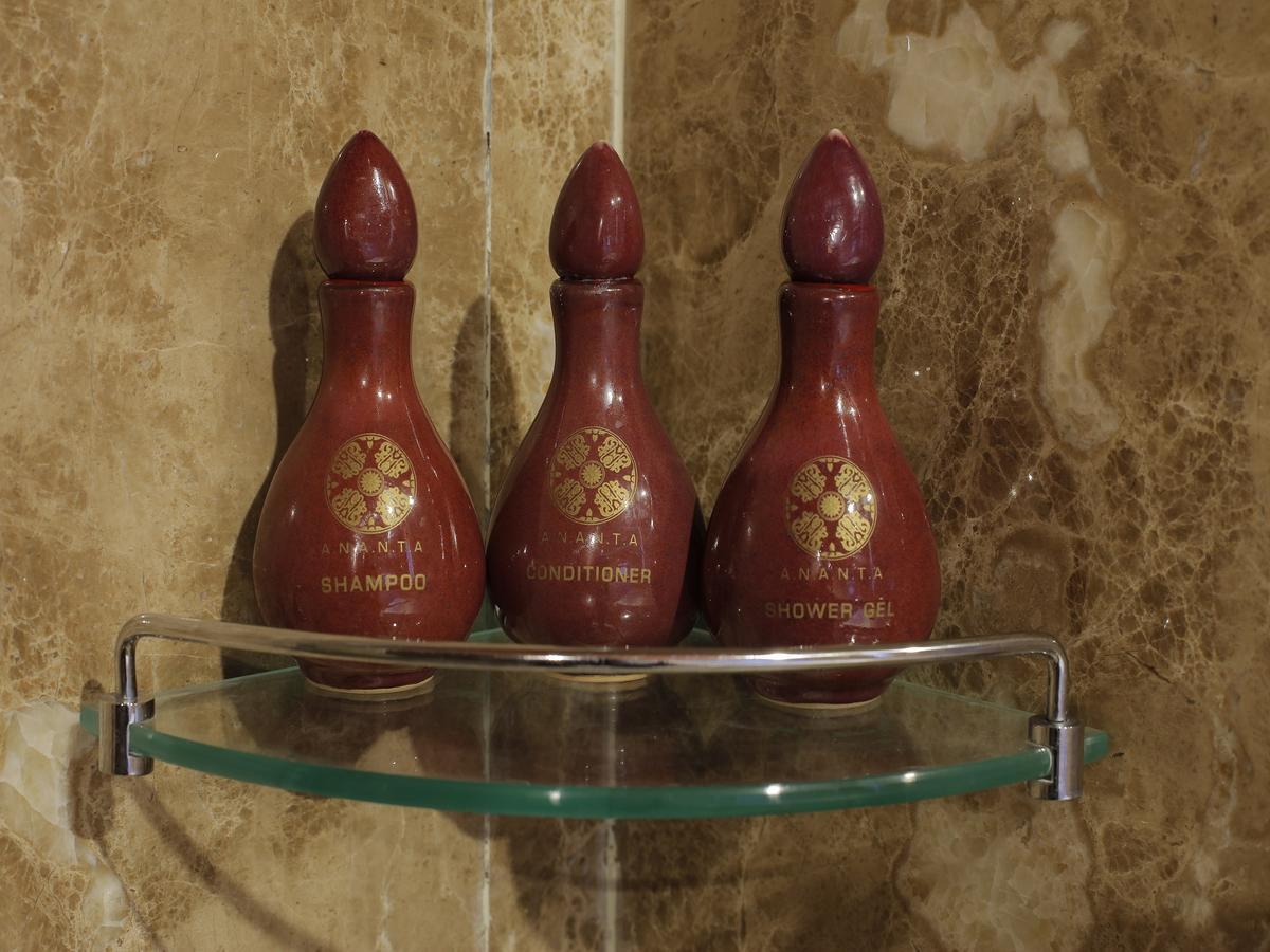 מלון נייאונגו Ananta Bagan מראה חיצוני תמונה